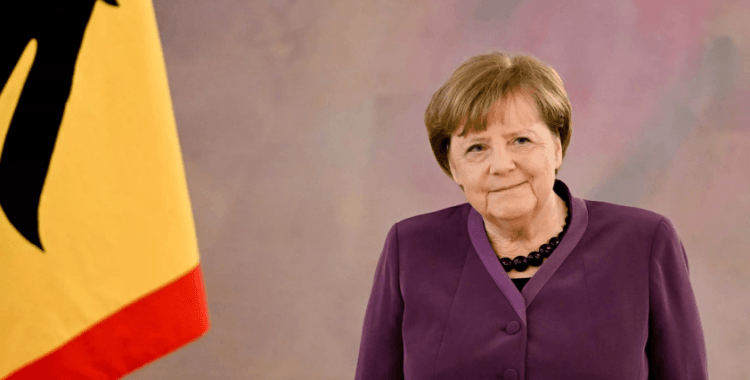 Angela Merkel: Avrupa'nın yıkımını görebiliriz