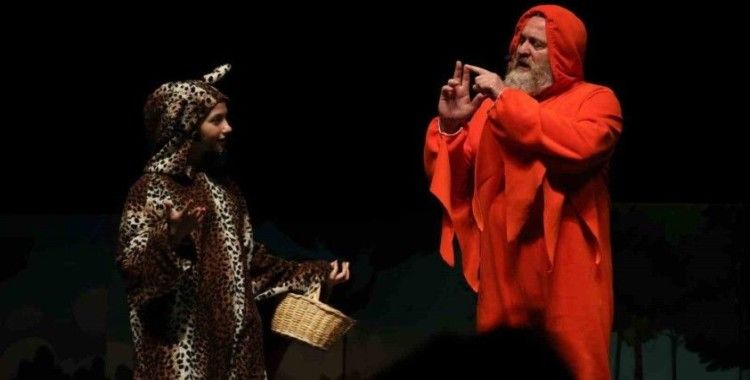 Gebzeli miniklere tiyatro keyfi
