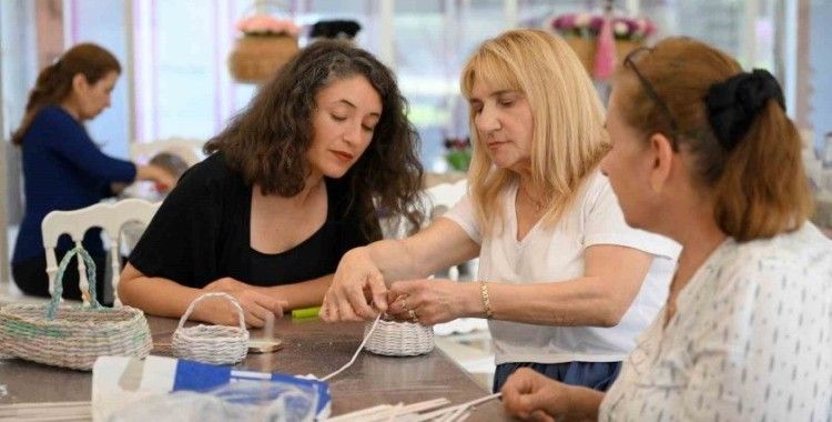 Trafik Park Kadın Ve Çocuk Atölyesi, kadınların buluşma noktası oldu
