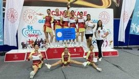 Manisalı öğrenciler ödüle doymuyor
