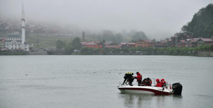 Trabzon'da 6 gün önce dereye düşen çocuğun cansız bedenine ulaşıldı