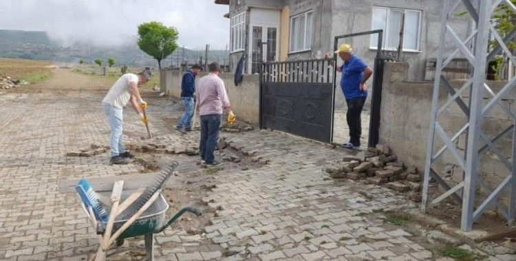 Özükavak Belediyesi çevre düzenleme çalışmalarını sürdürüyor
