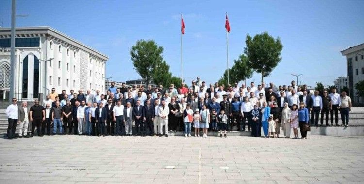 Kartepe’de kent bayramlaşması
