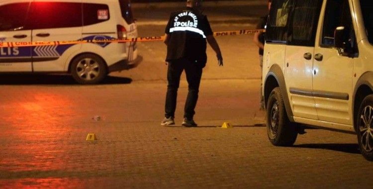 2 yıl önce kendisini sakat bırakan husumetlisini, tabancayla ağır yaraladı
