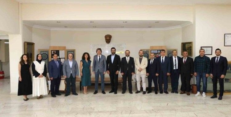 Nitelikli iş gücü için örnek ortaklık
