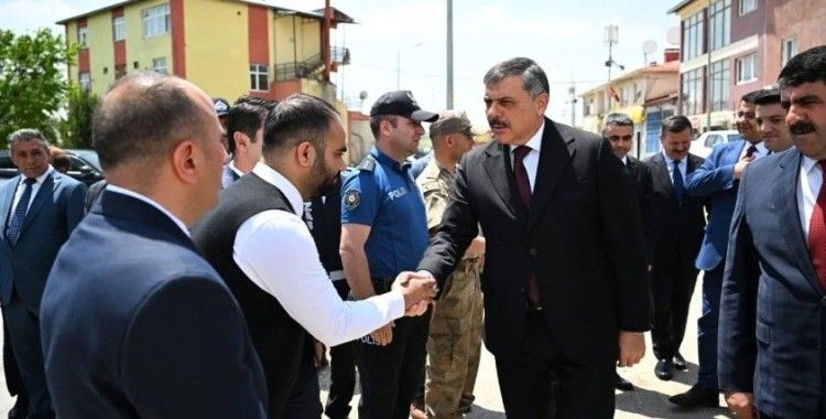 Vali Çiftçi’den Köprüköy çıkarması
