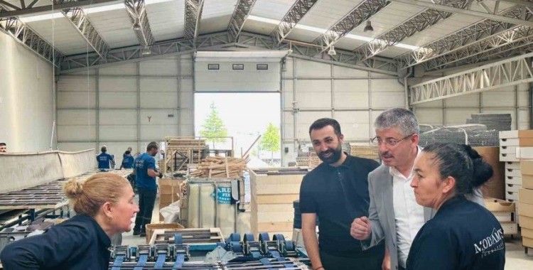 Milletvekili Çopuroğlu; fabrika ziyaretleriyle programlarına başladı
