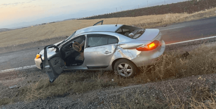 Siirt'te iki otomobil çarpıştı: 5 yaralı