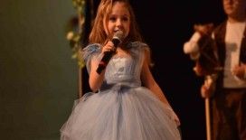 Yıldırımlı miniklerin mezuniyet sevinci
