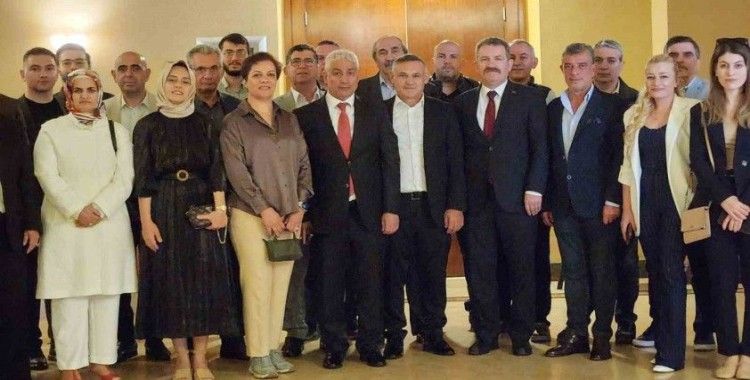 Dadaşlar Düşünce Platformu Başkanı Dr. Mücahit Güngör’den yüksek hızlı tren çağrısı
