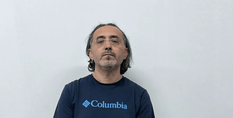 Yedi yıldır aranıyordu: FETÖ'nün 'Türk Telekom bilişim imamı' yakalandı