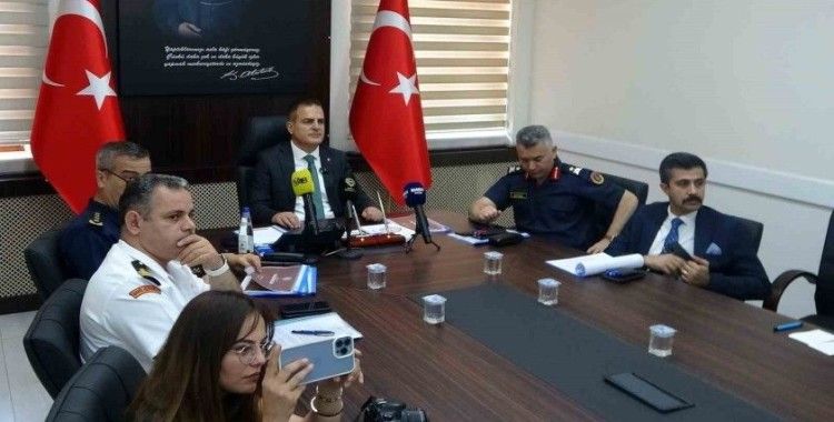 Vali Akbıyık: "Muğla’nın huzuru için gece gündüz sahadayız"
