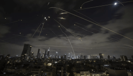 İran İsrail'e füze saldırısı başlattı