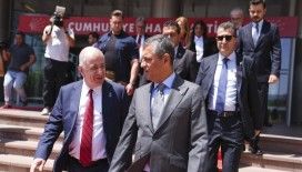 CHP Genel Başkanı Özel, Zafer Partisi Genel Başkanı Özdağ ile görüştü