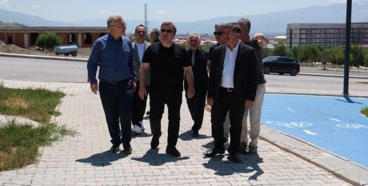 Esentepe’de devam eden çalışmalar incelendi
