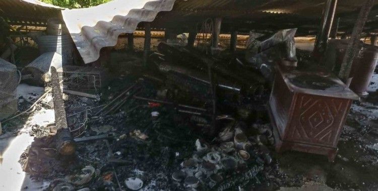 Darende’de çatı yangını korkuttu
