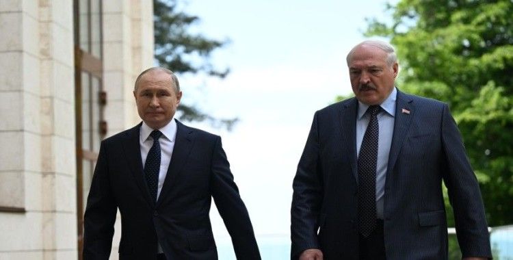 Putin ve Lukaşenko telefon görüşmesi gerçekleştirdi