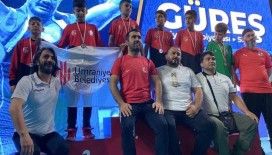 Yunusemreli güreşçiler Türkiye şampiyonu oldu
