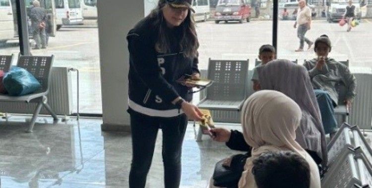 Narkotik ekiplerinden bilgilendirme çalışması
