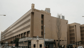 İzmir Büyükşehir Belediyesine yönelik yolsuzluk soruşturmalarında 2 iddianame hazırlandı