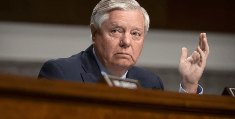 'ABD'nin Rusya'nın ortaklarına yüzde 100 gümrük vergisi uygulaması Amerikan ekonomisini olumsuz etkiler'