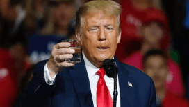 Trump: Avrupa, Ukrayna'ya sağlanan silahın parasını üç yıl önce ABD'ye ödemeliydi