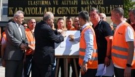 TÜRK-İŞ, grev kararını Karayolları Genel Müdürlüğü'ne astı