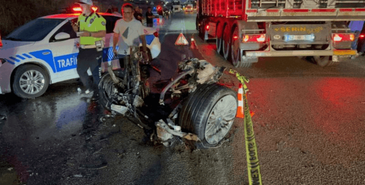 Ankara'da tırla çarpışan otomobilin sürücüsü öldü