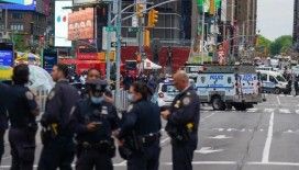 New York Times Meydanı'nda silahlı saldırı: 3 kişi yaralandı, 1 kişi gözaltına alındı