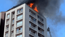 Bağcılar'da 13 katlı apartmanda yangın: 2 kişi dumandan etkilendi