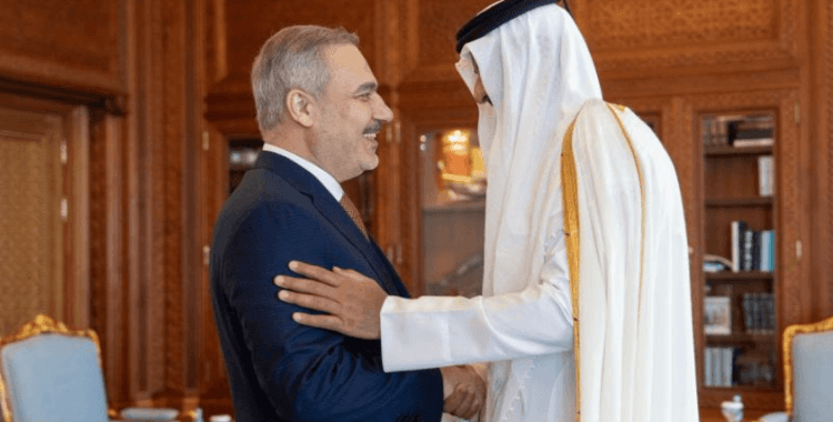 Dışişleri Bakanı Fidan, Katar Emiri Şeyh Temim tarafından kabul edildi