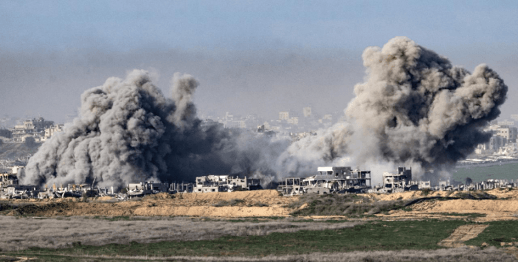 Soykırımcı İsrail'in Gazze'ye saldırılarında can kaybı 61 bin 944'e çıktı