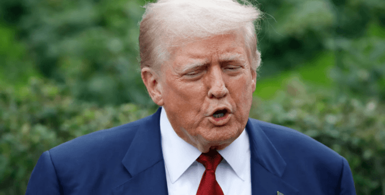 Trump'tan, ABD'nin önde gelen ABC ve NBC kanallarına tehdit: 'Yayın lisansları iptal edilmeli'