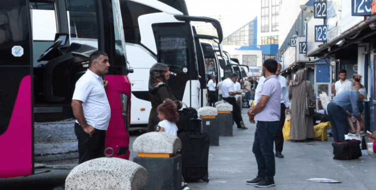15 Temmuz Demokrasi Otogarı'nda okula dönüş yoğunluğu