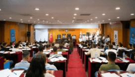 Eşbaşkanlardan göreve yeni başlayan personele tebrik: Birlikte kent için çalışacağız