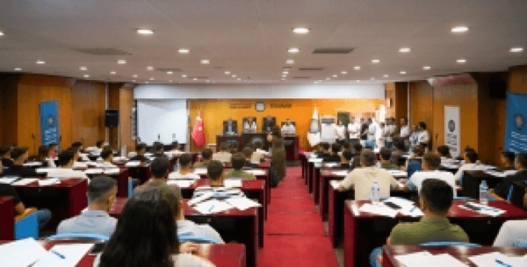 Eşbaşkanlardan göreve yeni başlayan personele tebrik: Birlikte kent için çalışacağız