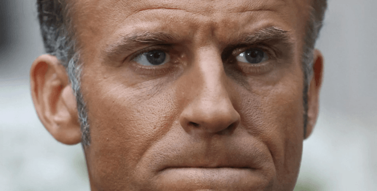 Fransa'da hükümet düştü: Macron, Başbakan Bayrou'nun istifasını kabul etti