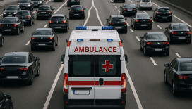 Ambulansı duymayanlar için 50 metredeki tüm araçların radyo yayını kesilecek: 'Yaşama yol verin' anonsları verilecek