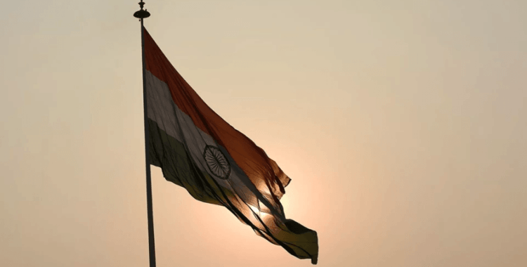 Hindistan'dan ABD'nin H-1B vize ücretlerini 100 bin dolara çıkarmasına tepki: 'İnsani sonuçlar doğurması muhtemel'