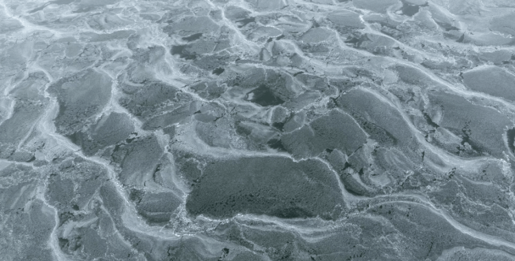 Bilim insanları açıkladı: Buzun elektrik üretebildiği ortaya çıktı