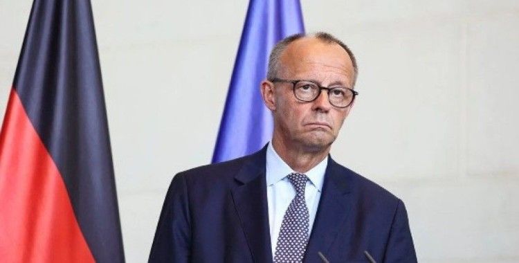 Merz, "İsrail'in yarışmaya katılması yasaklanırsa Almanya da orada olmamalı"