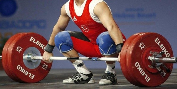 Milli para halterci Besra Duman dünya ikincisi oldu