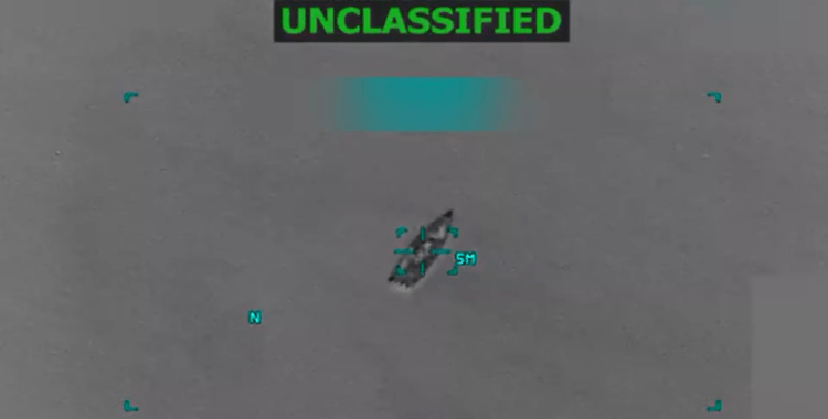 ABD, Venezüella açıklarında bir tekneyi vurdu: 6 ölü