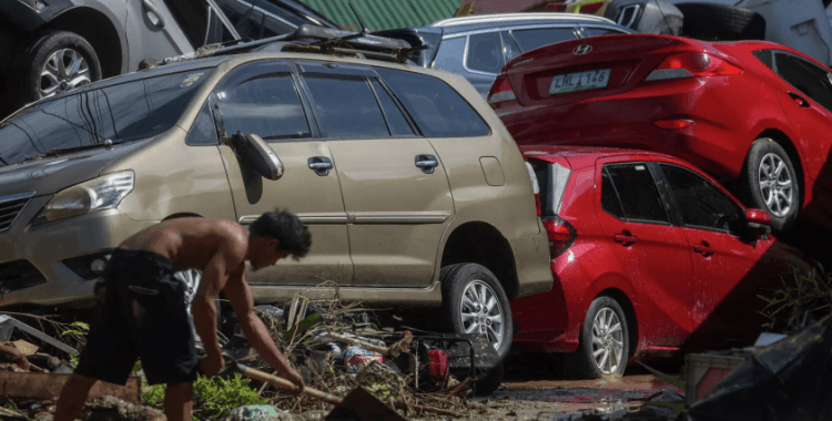 Filipinler'deki Kalmaegi tayfununda can kaybı 114'e yükseldi