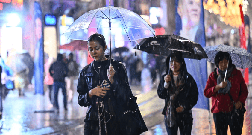 AKOM'dan İstanbul için uyarı: Bu gece başlıyor