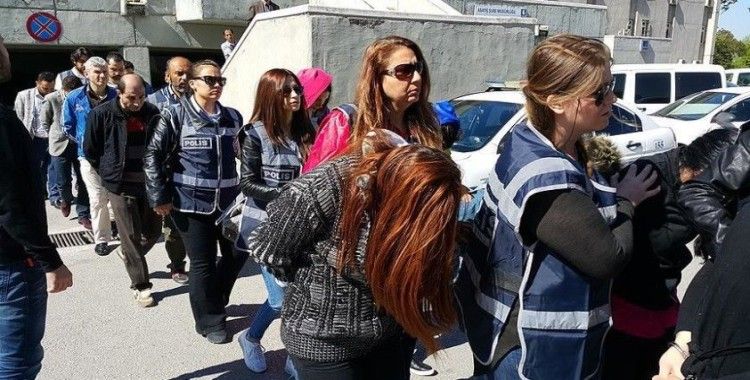 Adıyaman’da masaj salonlarına fuhuş baskını: 6 şüpheli tutuklandı