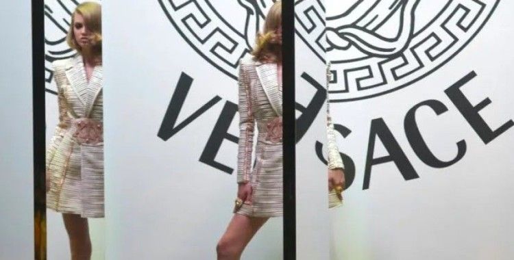 Moda devi Prada, Versace'yi satın aldı