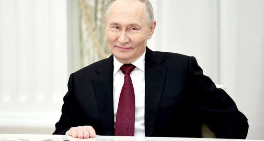 Rus lider Putin Hindistan'da