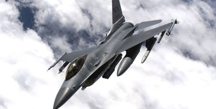 ABD'de F-16 savaş uçağı düştü: Pilot hastaneye kaldırıldı