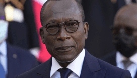 Benin'de darbe girişimi: Askerler televizyonu bastı